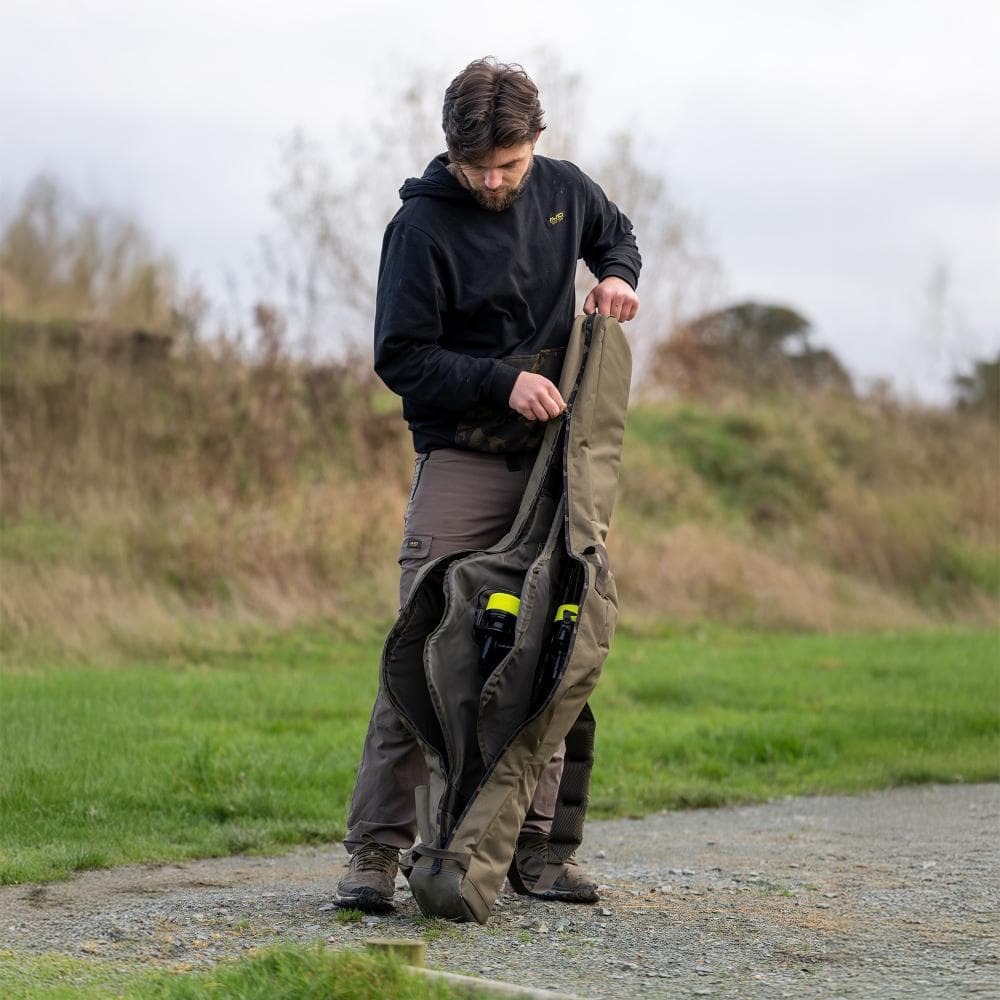 Avid RVS 10ft Retractable 3-Rod Bag - foto 5