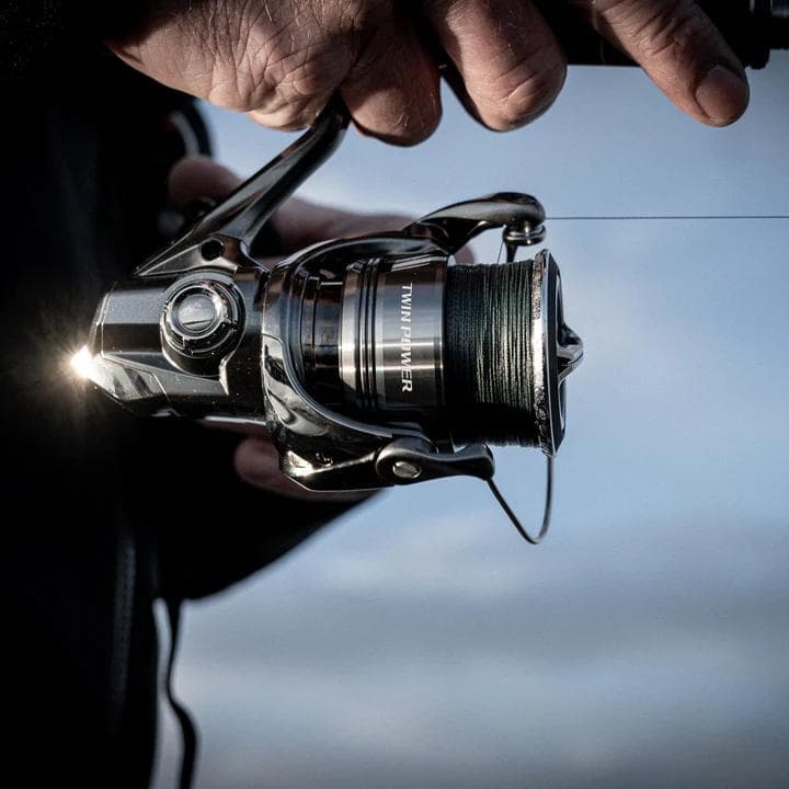 Shimano Twin Power FE C2000S - foto 2